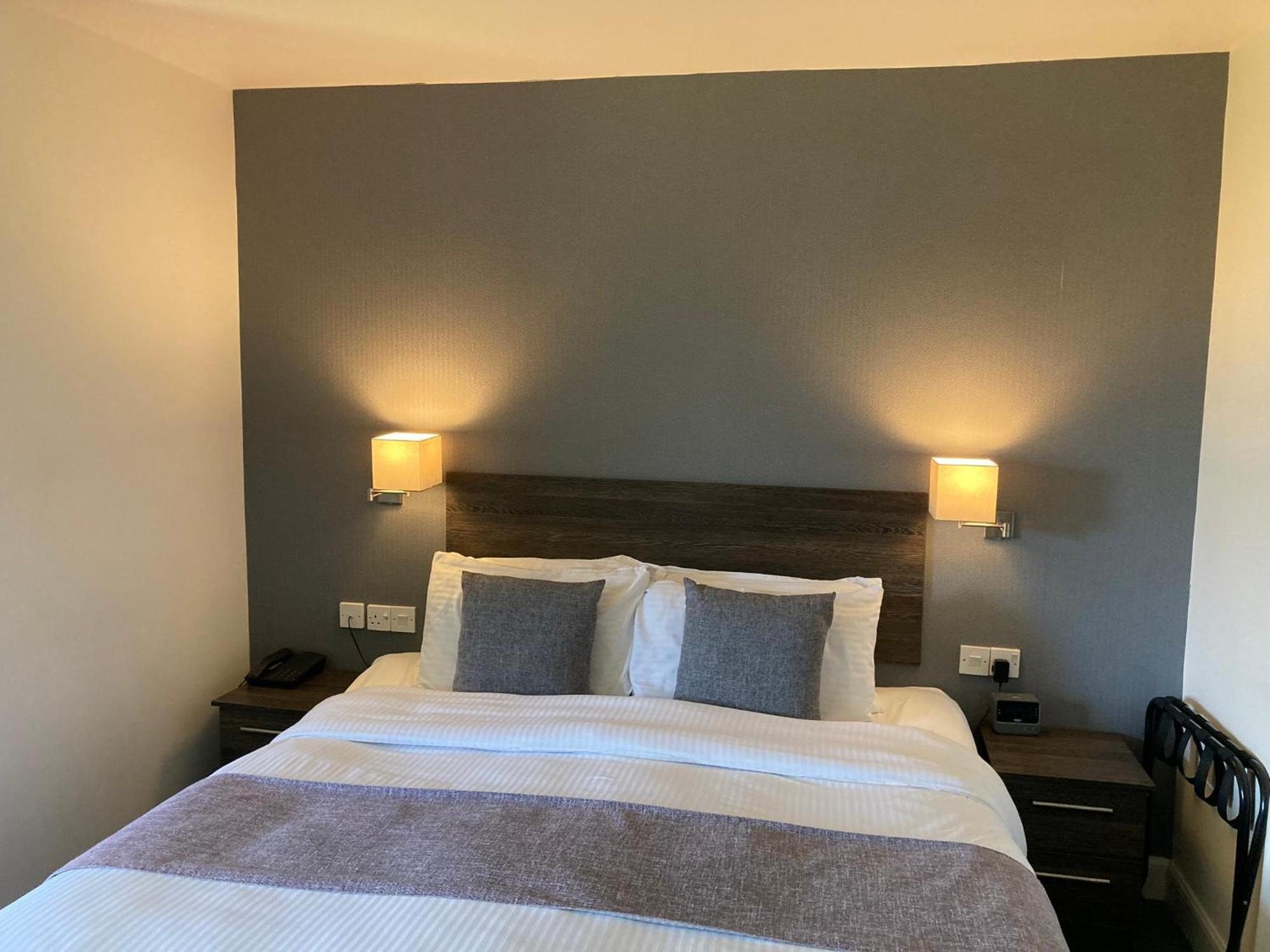 Grey Harlings Rooms Angus Bagian luar foto