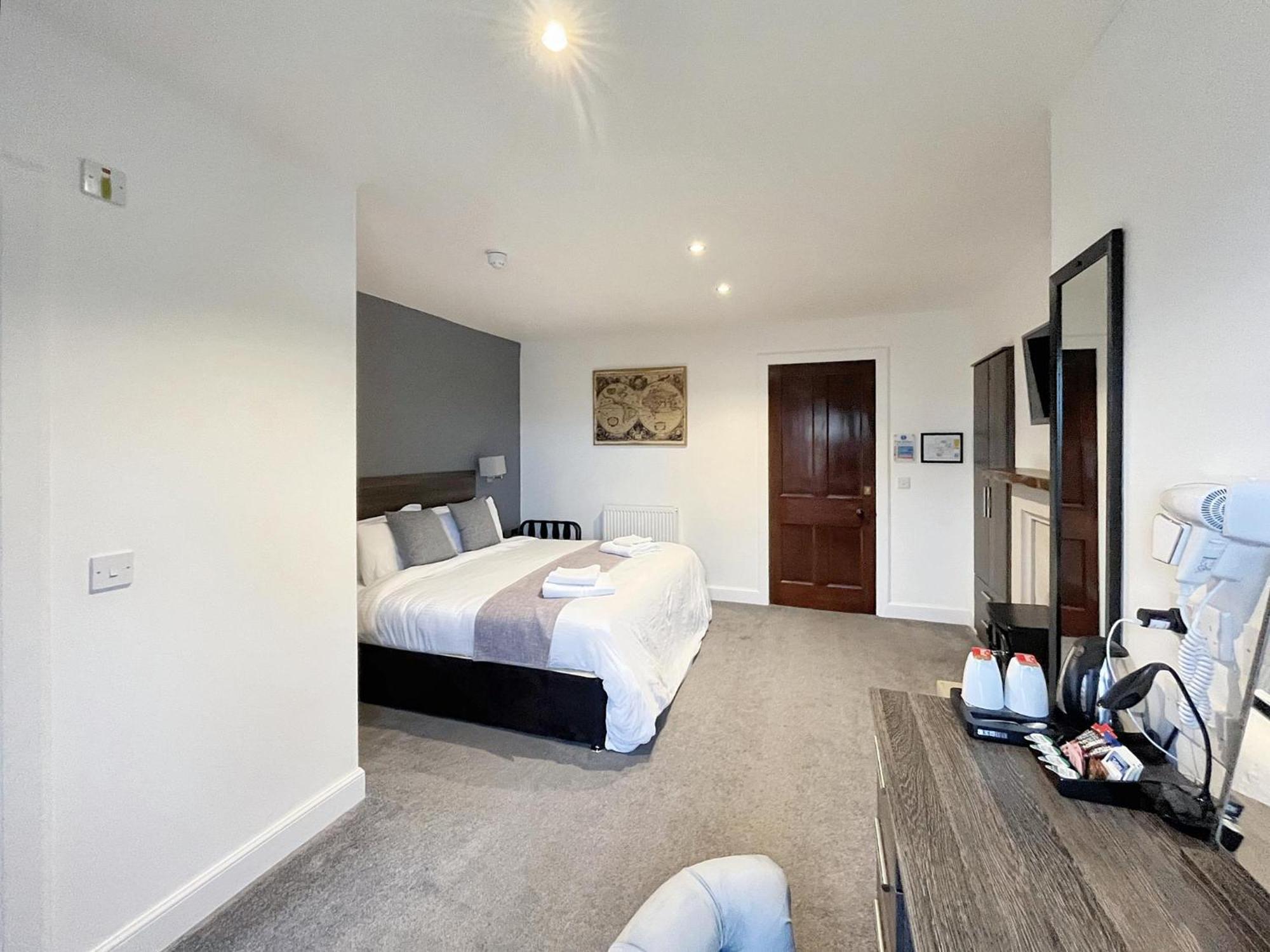 Grey Harlings Rooms Angus Bagian luar foto